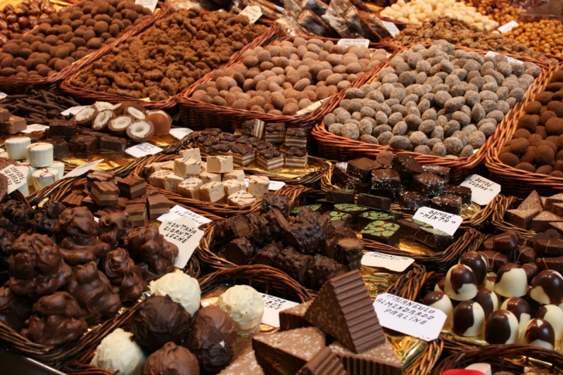 boutique-THIERY-min_chocolates_chocolate_nibble_sweetness_fine_chocolates_gourmet_candy_brand-752083